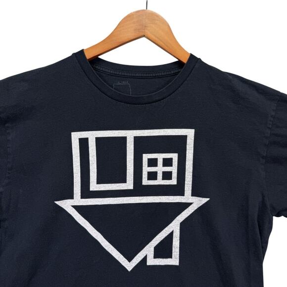 The Neighbourhood nbhd CA Band Upside Down House Logo Indie Men's T Shirt L - Picture 3 of 5